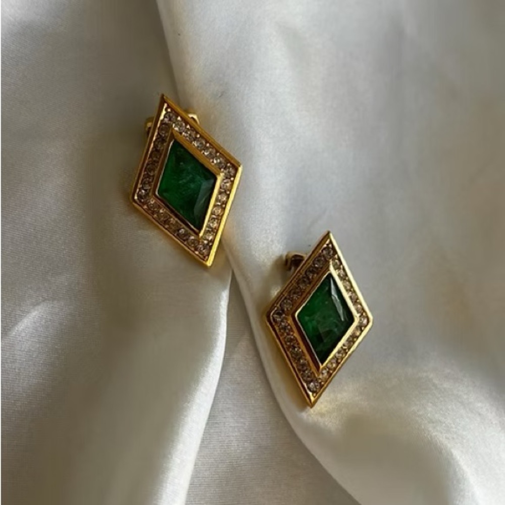 Vintage Christian Dior Elegant Gold and Green Diamond-Shaped Clip On Earrings